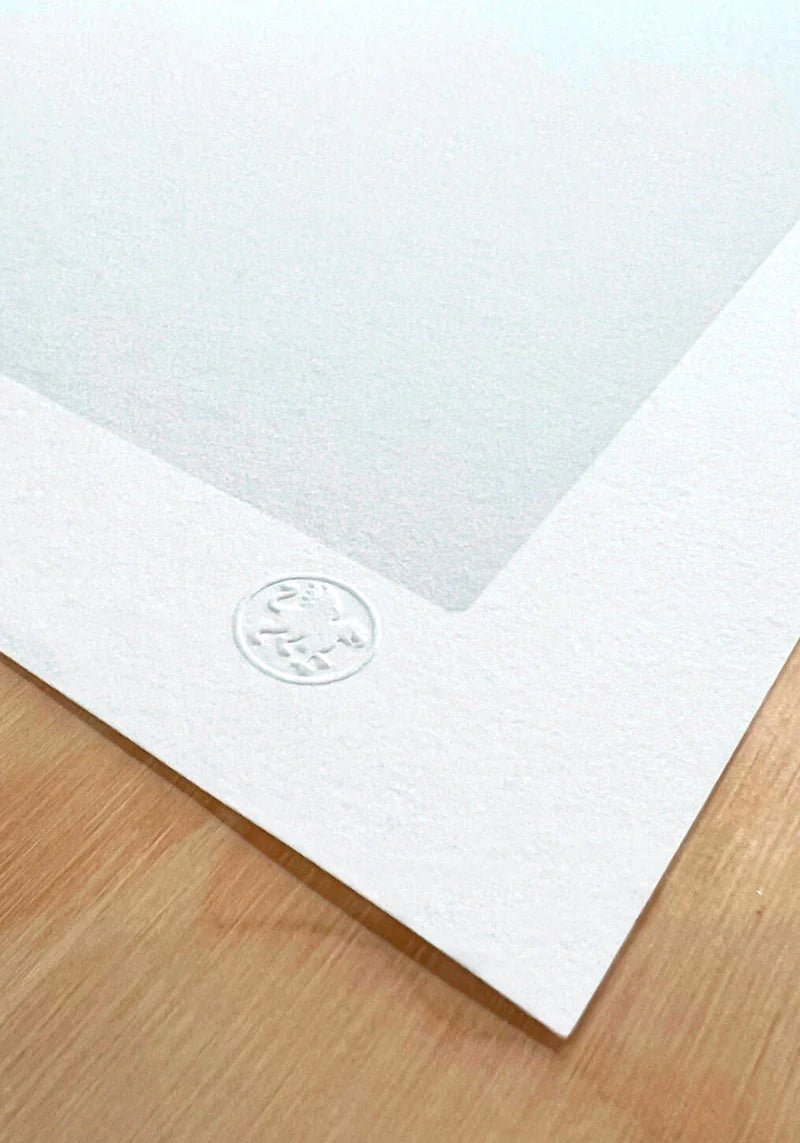 Rain May Ask to Drop – Eksklusivt giclée-print på Fabriano-papir med håndforædlede detaljer.